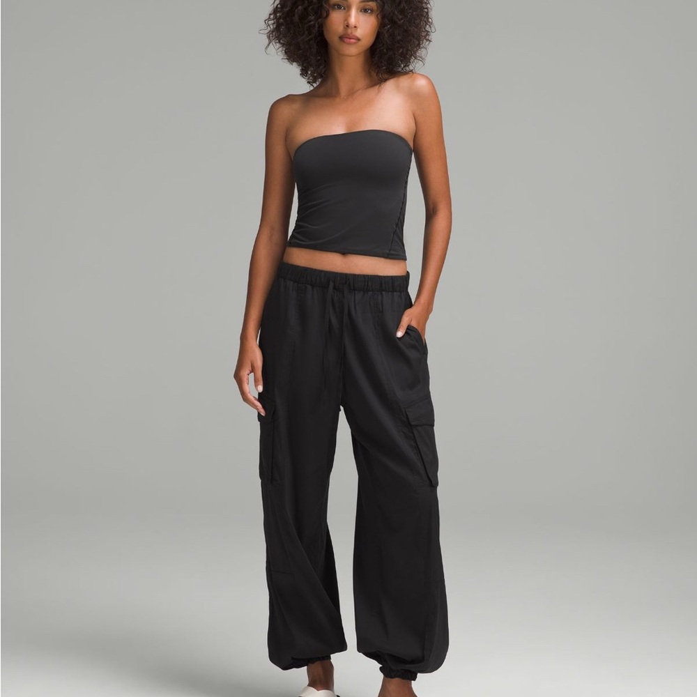Lululemon Athletica Black Lightweight Adjustable Mid Rise Cargo Pants - NWT XL